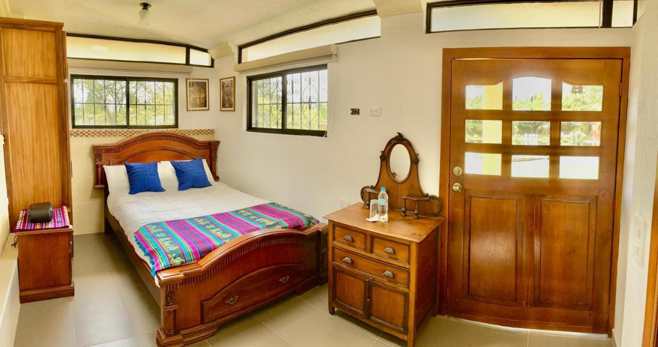 Hosteria Casa Silva Checa Экстерьер фото